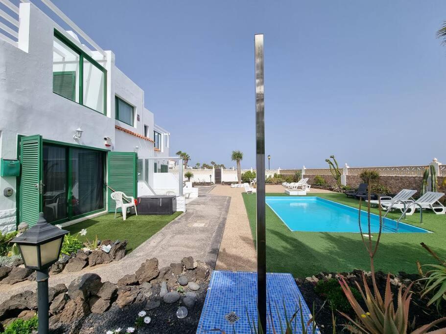 La Casa De Las Palomitas Corralejo Extérieur photo